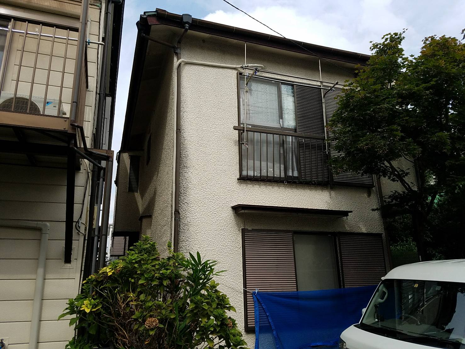 川崎市高津区の外壁塗装、屋根、付帯部、バルコニー床防水工事